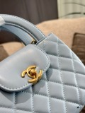 シャネルバッグ CHANEL 2025新作 チェーンバッグ