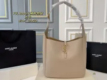 サンローランバッグ Yves Saint Laurent 2025新作 バケットバッグ