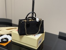 ルイヴィトンバッグ LOUIS VUITTON 2025新作 ショッピングバッグ