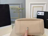 サンローランバッグ Yves Saint Laurent 2025新作 バケットバッグ