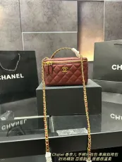 シャネルバッグ CHANEL 2025新作 化粧ポーチ
