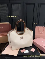 ミュウミュウバッグ Miu Miu 2025新作 トートバッグ