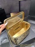 シャネルバッグ CHANEL 2025新作 化粧ポーチ