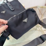 プラダバッグ PRADA 2025新作 トートバッグ