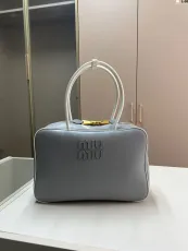 ミュウミュウバッグ Miu Miu 2025新作 ブリーフケース