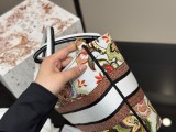 ディオールバッグ DIOR 2025新作 野菜かごバッグ