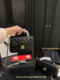 シャネルバッグ CHANEL 2025新作 チェーンバッグ