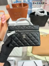 シャネルバッグ CHANEL 2025新作 チェーンバッグ