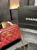 シャネルバッグ CHANEL 2025新作 化粧ポーチ