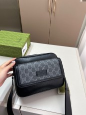 グッチバッグ GUCCI 2025新作 クロスボディバッグ