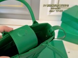 ボッテガヴェネタバッグ BOTTEGA VENETA 2025新作 トートバッグ