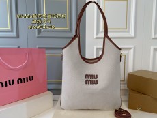ミュウミュウバッグ Miu Miu 2025新作 トートバッグ