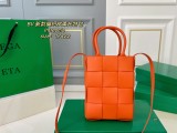 ボッテガヴェネタバッグ BOTTEGA VENETA 2025新作 トートバッグ