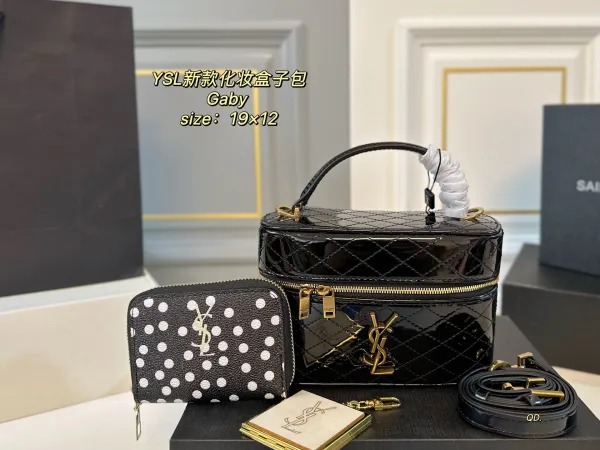 サンローランバッグ Yves Saint Laurent 2025新作 化粧ポーチ
