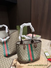 グッチバッグ GUCCI 2025新作 トートバッグ