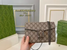 グッチバッグ GUCCI 2025新作 クロスボディバッグ