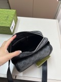 グッチバッグ GUCCI 2025新作 クロスボディバッグ