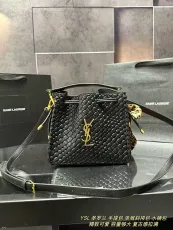 サンローランバッグ Yves Saint Laurent 2025新作 バケットバッグ