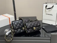シャネルバッグ CHANEL 2025新作 脇袋