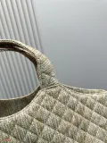 サンローランバッグ Yves Saint Laurent 2025新作 ショッピングバッグ