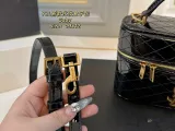 サンローランバッグ Yves Saint Laurent 2025新作 化粧ポーチ