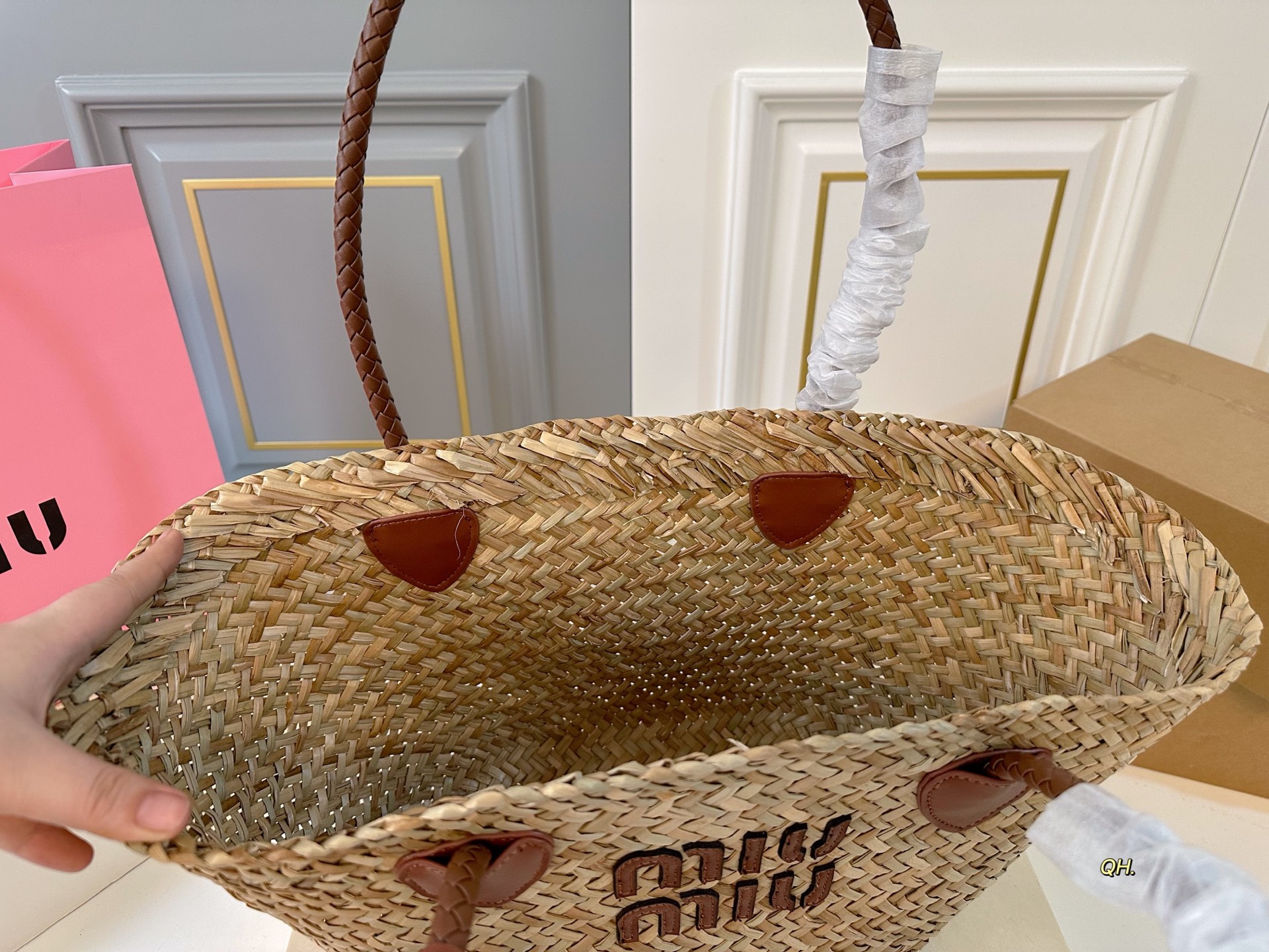 ミュウミュウバッグ Miu Miu 2025新作 野菜かごバッグ
