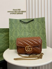 グッチバッグ GUCCI 2025新作 チェーンバッグ
