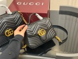 グッチバッグ GUCCI 2025新作 メッセンジャーバッグ