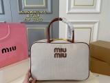ミュウミュウバッグ Miu Miu 2025新作 ブリーフケース