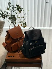 ミュウミュウバッグ Miu Miu 2025新作 バックパック