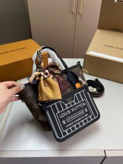ルイヴィトンバッグ LOUIS VUITTON 2025新作 トートバッグ