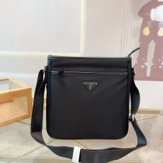 プラダバッグ PRADA 2025新作 メッセンジャーバッグ
