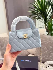 シャネルバッグ CHANEL 2025新作 チェーンバッグ