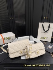 シャネルバッグ CHANEL 2025新作 脇袋