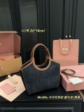 ミュウミュウバッグ Miu Miu 2025新作 トートバッグ