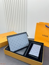ルイヴィトンバッグ LOUIS VUITTON 2025新作 トイレタリーバッグ