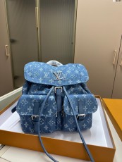ルイヴィトンバッグ LOUIS VUITTON 2025新作 バックパック