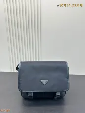 プラダバッグ PRADA 2025新作 メッセンジャーバッグ
