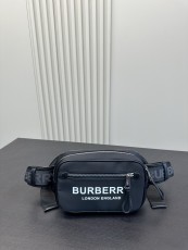 バーバリーバッグ BURBERRY 2025新作 クロスボディバッグ