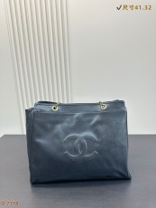 シャネルバッグ CHANEL 2025新作 トートバッグ