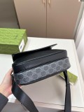 グッチバッグ GUCCI 2025新作 クロスボディバッグ