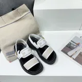 セリーヌ靴 CELINE 2025新作 ローマのサンダル