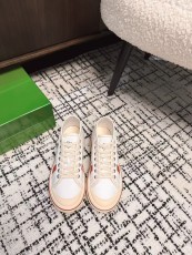ボッテガヴェネタ靴 BOTTEGA VENETA 2025新作 スポーツシューズ