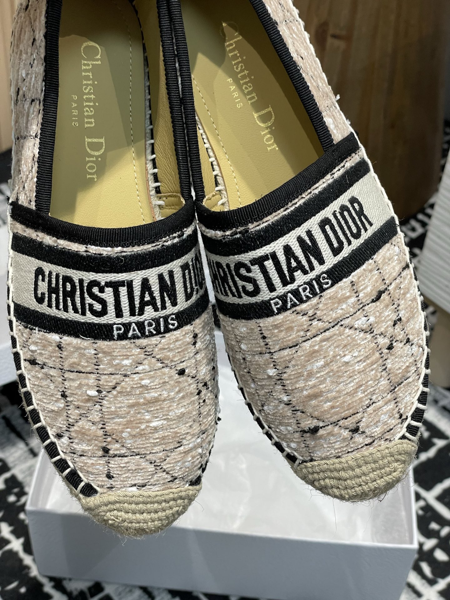 ディオール靴 DIOR 2025新作 漁師の靴