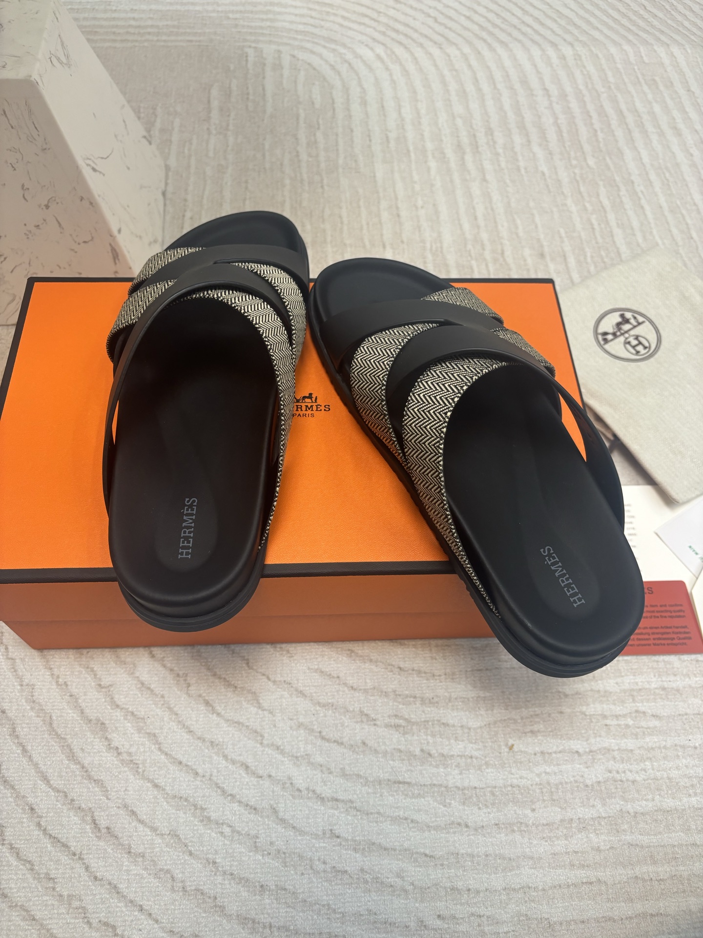 エルメス靴 HERMES 2025新作 スリッパ