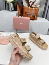 ミュウミュウ靴 Miu Miu 2025新作 サンダル