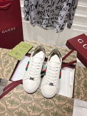 グッチ靴 GUCCI 2025新作 白い靴