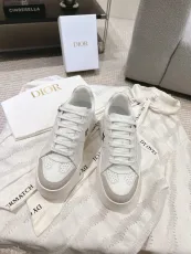 ディオール靴 DIOR 2025新作 厚底の白い靴