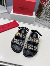 ヴァレンティノ靴 VALENTINO 2025新作 サンダル