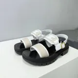 セリーヌ靴 CELINE 2025新作 ローマのサンダル